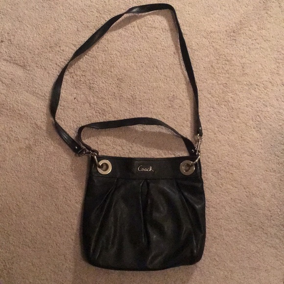 Black Leather Coach Crossbody Bag - Picture 1 of 6